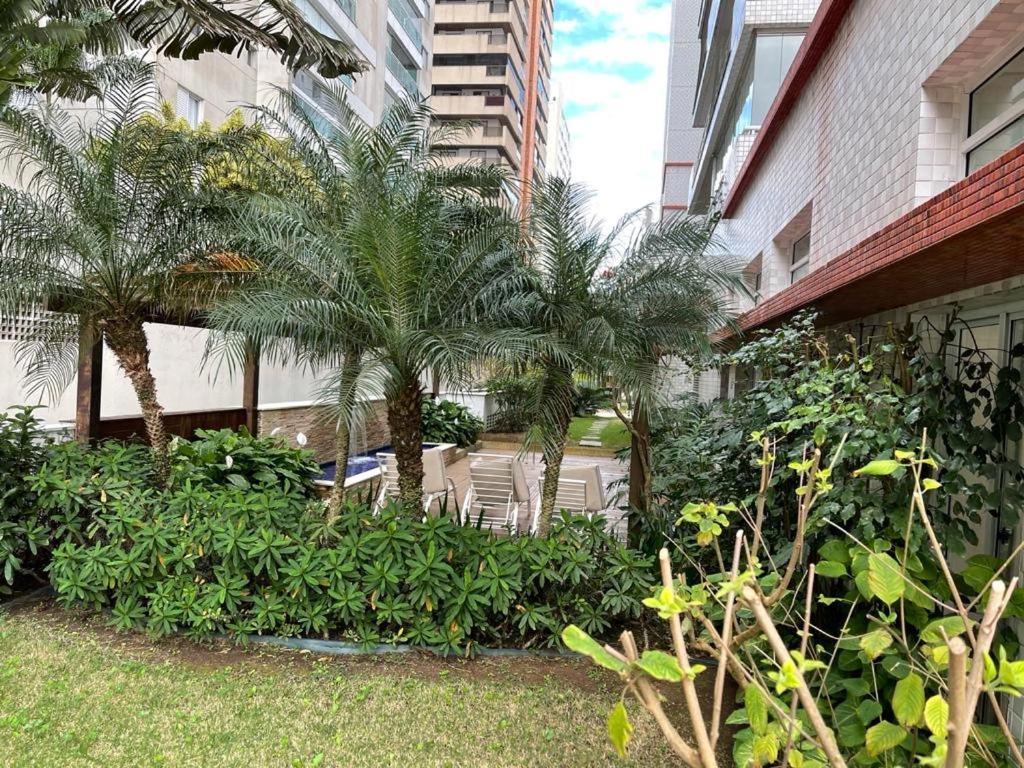 Lindo Apartamento A 50 Metros Da Praia Гуаружа Экстерьер фото