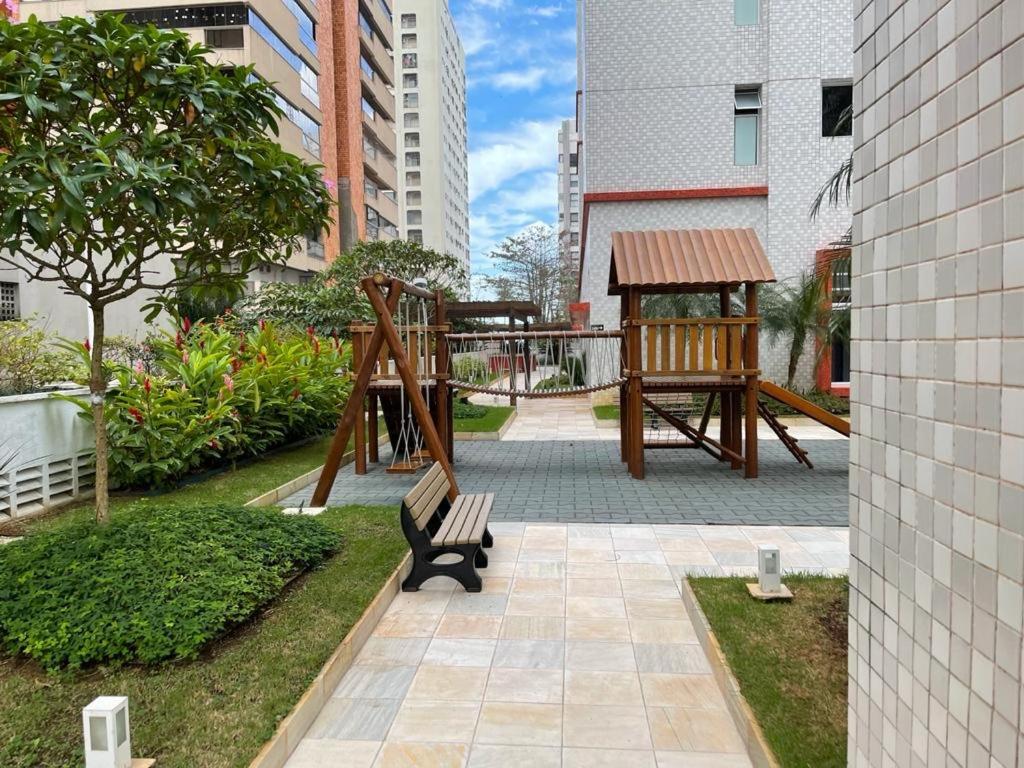 Lindo Apartamento A 50 Metros Da Praia Гуаружа Экстерьер фото